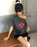 Rishu loose-fit flower-printed off-shoulder short-sleeved T-shirt