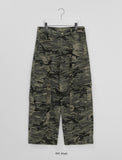 [unisex] Harsh Camo Cargo Wide Pants