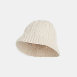 Cable knitting bucket hat