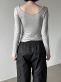 Roun Basic Deep Round Neck Tee