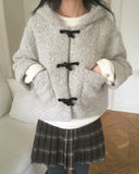 Seville Avant-fit round knit muffler set