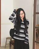 Blon Stripe Color Matching Slim Fit Hood Knit