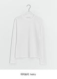 Nakeun Round Long Sleeve Tee