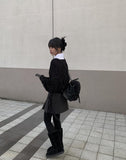 Mila V-neck Cable Loose Fit Knit