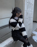 Fish Black Hair Pincer