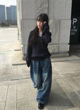 Haren Deep V-neck Loose Fit Knit