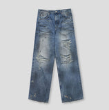 Lining Destroyed Denim Pants