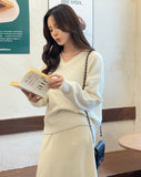 Jerib V-neck Loose Fit Knit