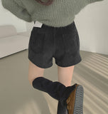 Corduroy Brushed Vertical Stripe A-line Winter Shorts