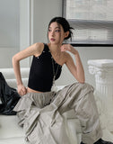 Low rivet one shoulder sleeveless