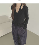 Soft Halterneck Sleeveless Fake Layered Point Knit Cardigan