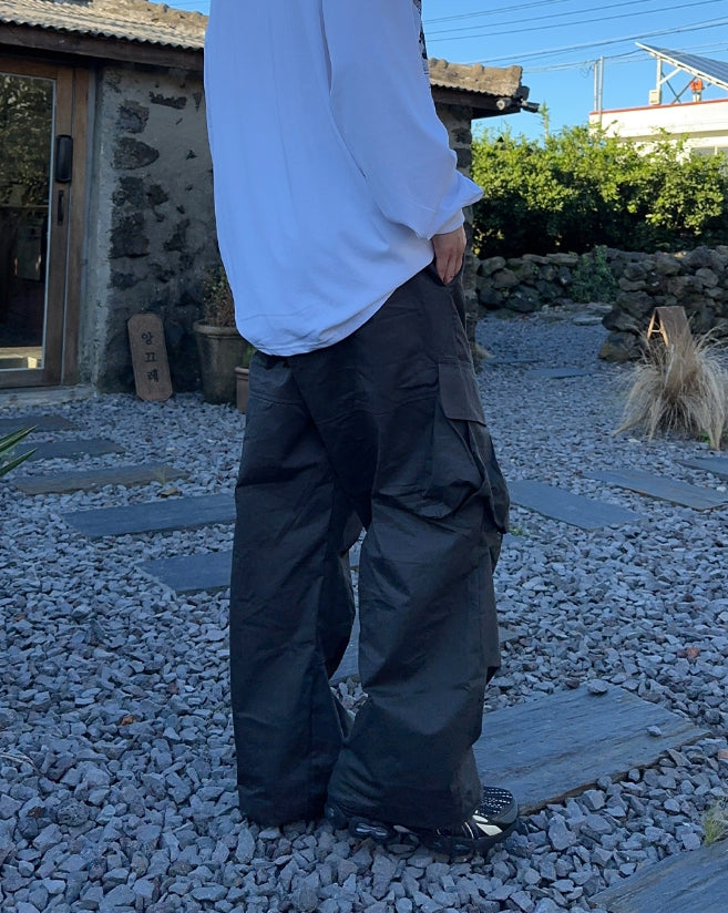 【SATIIIZ】Nideion Pintuck Diagonal Cargo Pants SATIIIZ (サティーズ) - ニデオンピンタックダイアゴナルカーゴ