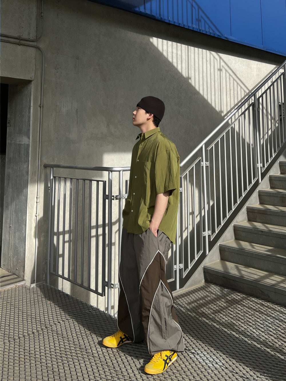 【KOOLOSET】Nylon Two-Tone Curve Line Pants KOOLOSET (クロゼット) - ナイロンツートンカーブラインパンツ