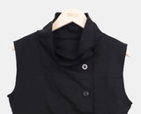 Mihyu High-neck Button Vest