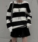 Stripe Overfit Knit Sweatshirt