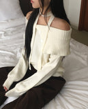 Hanel button off-shoulder muffler knit