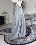 Dihen Pintuck Curved Training Pants