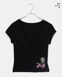 Nike V-neck Flower Embroidery Short Sleeve T-shirt