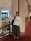 [BAONHAUS] Comcard Flower Patch Round Long Sleeve Tee