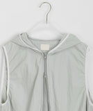 Teiki two-way pocket shirring color matching hood vest