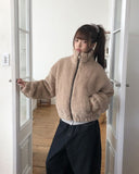 Dren quilted fur color matching zip-up jumper