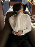 Signature Cash Round Knit
