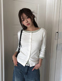 Deton Tencel Basic Round Three Quarter Sleeve T-Shirt