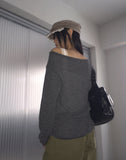 Wali Bokashi Boat Neck Off-Shoulder Long Sleeve Knit