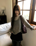 Mishu Color Matching Layered Loose Fit Long Sleeve Knit