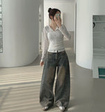 Two-Pocket Back Pocket Curved Cut Line Wide Denim Pants