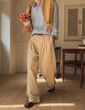 Porori three-tuck back banding slacks