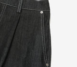 Bunny one-tuck back banding raw denim