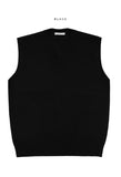 River V-neck Knit Vest