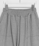 [unisex] Hiccup Rivet Banding Bermuda Pants