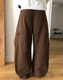 Riqui Cut Curved Wide Cargo Pants