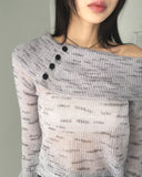 Kinbi Button Bokashi Crunchy Off-Shoulder Knit