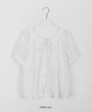 Hide Ribbon Puff Round Blouse