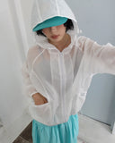 FRILL BUTTON SLEEVELESS