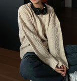 Cinnamon Cable V-neck knit