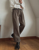 Koby two-tuck chino pants