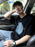 Spray painting short sleeve tee