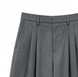 Theo Bermuda Half Slacks
