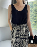 Chevin V-Neck Sleeveless Knit Cardigan Set