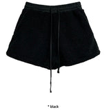 PAIR DUMBLE SHORTS