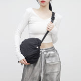 [NONCODE] Cora Pad V-neck T-shirt
