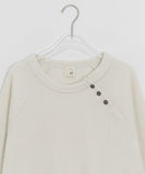 [BAONHAUS] Pimens Side Button Waffle Round Knit