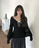 Div Long Slim Cable V-neck Knit