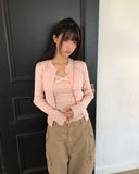 Cure Button Ribbed Round Cardigan