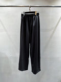 Wide balloon set-up pants