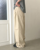 Putting side pin tuck wide cotton pants